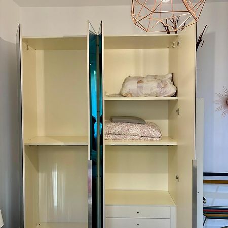 Joy House -Central City Near Metro Arco Della Pace Brera-Entire Apartment Perfect For Work & Play, Nightlife With Ac & Fast Wifi Welcome To The Cool Joy House! Milán Exterior foto