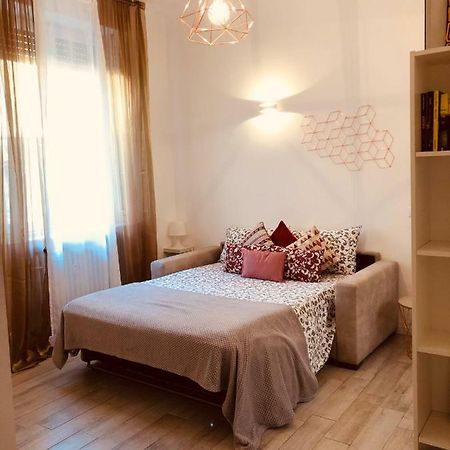 Joy House -Central City Near Metro Arco Della Pace Brera-Entire Apartment Perfect For Work & Play, Nightlife With Ac & Fast Wifi Welcome To The Cool Joy House! Milán Exterior foto