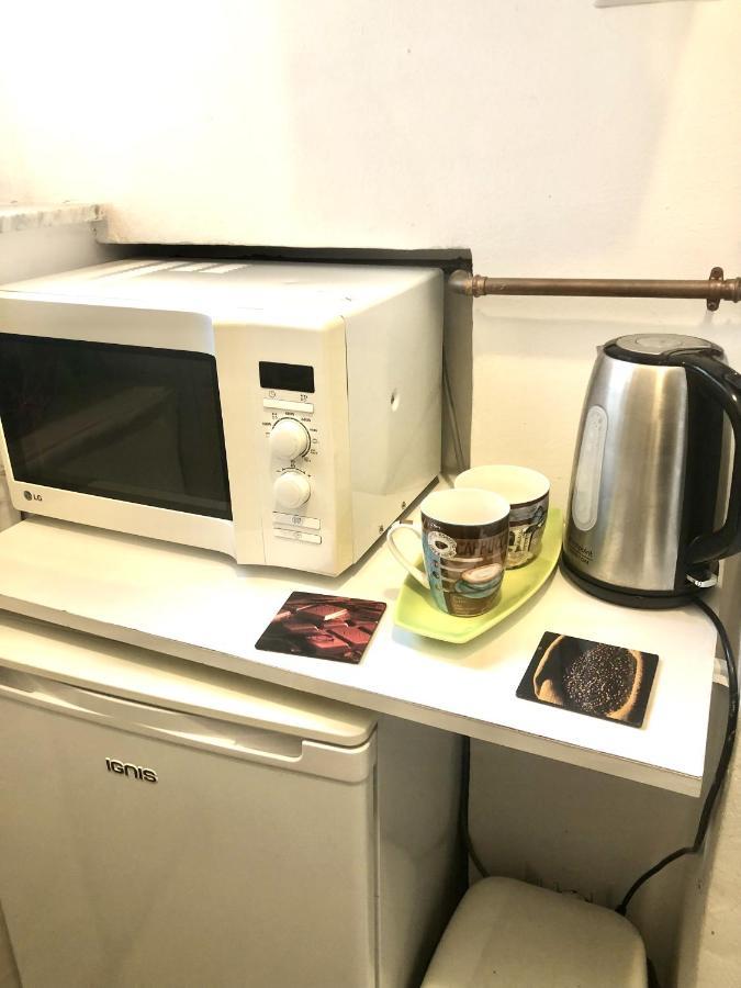 Joy House -Central City Near Metro Arco Della Pace Brera-Entire Apartment Perfect For Work & Play, Nightlife With Ac & Fast Wifi Welcome To The Cool Joy House! Milán Exterior foto