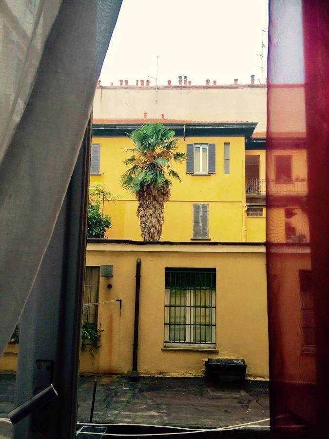 Joy House -Central City Near Metro Arco Della Pace Brera-Entire Apartment Perfect For Work & Play, Nightlife With Ac & Fast Wifi Welcome To The Cool Joy House! Milán Exterior foto